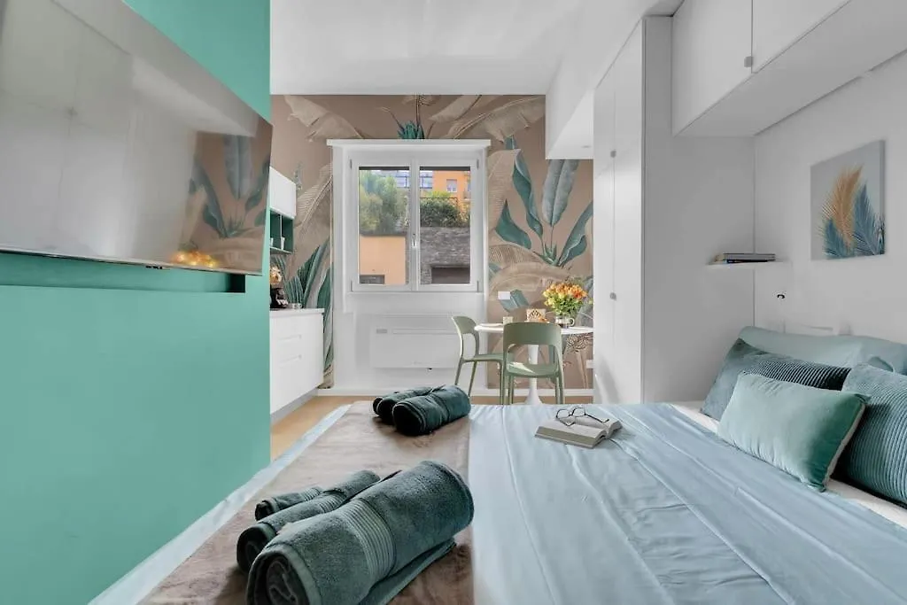 شقة House In Fashion - Flat Near Navigli, Tortona & Duomo Area ميلان إيطاليا